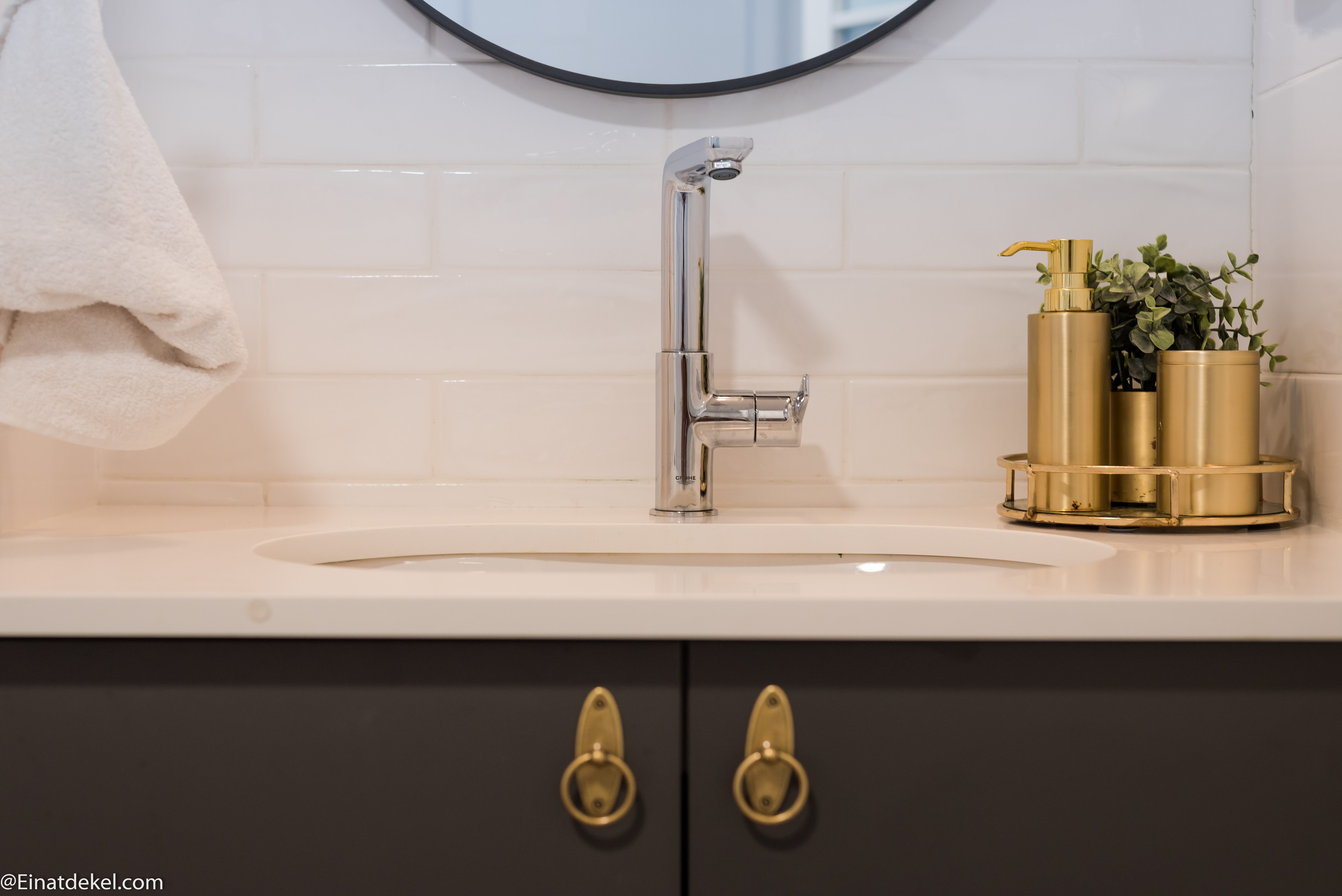 כיור שירותים