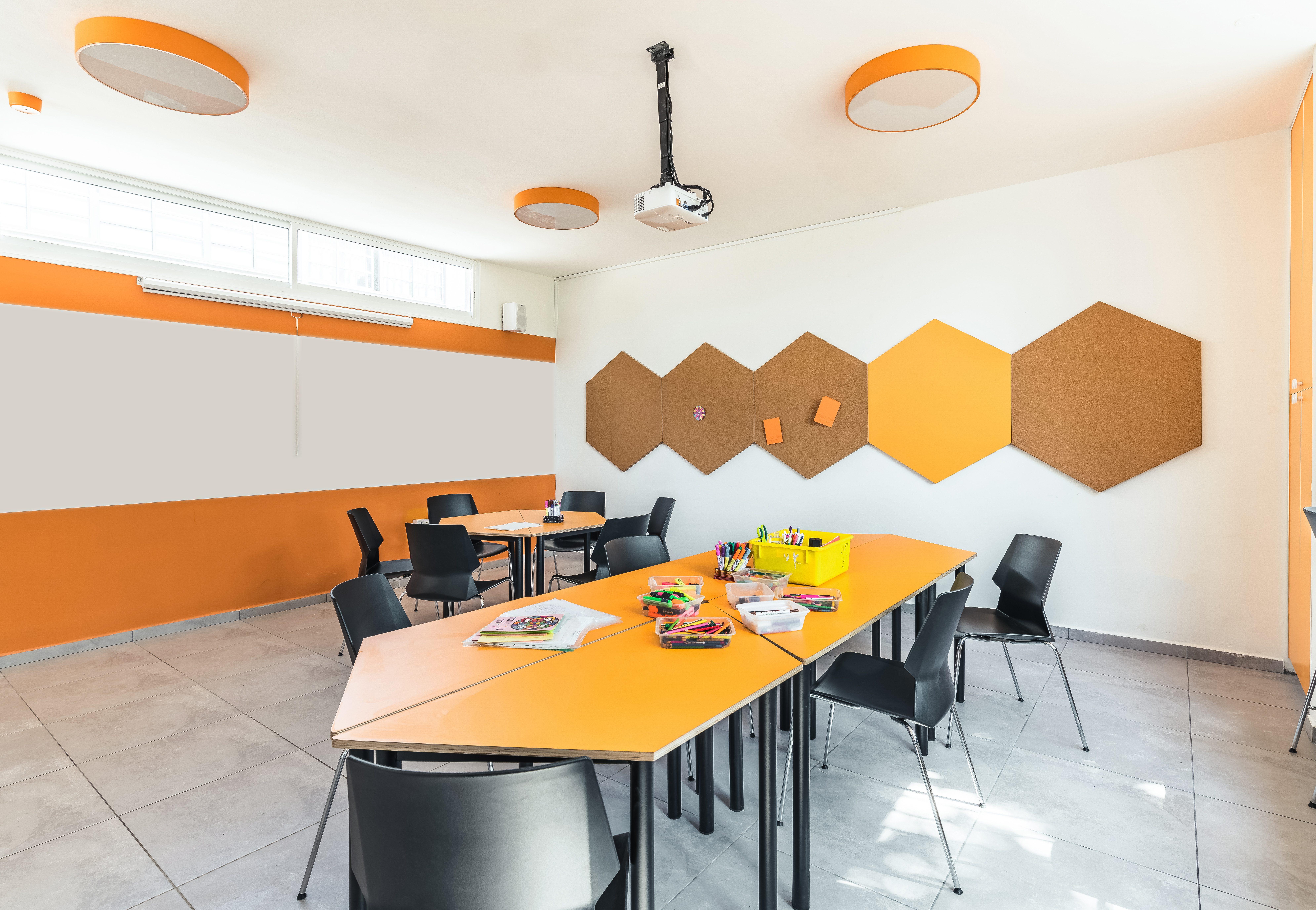 כיתות מדעים ואמנות